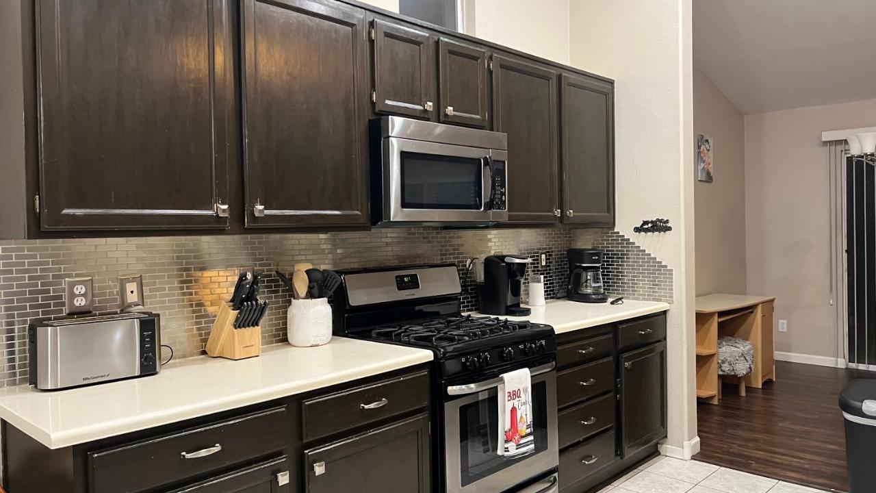 Sweet Spacious 5 Bdrm Home With Pool Las Vegas Esterno foto